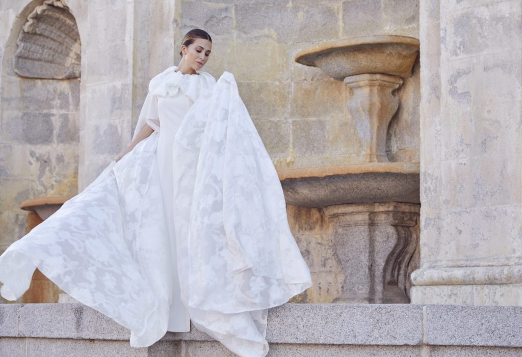 Vestido de novia Venice de Cotonnus hecho a medida en Pozuelo de Alarcón (Madrid)